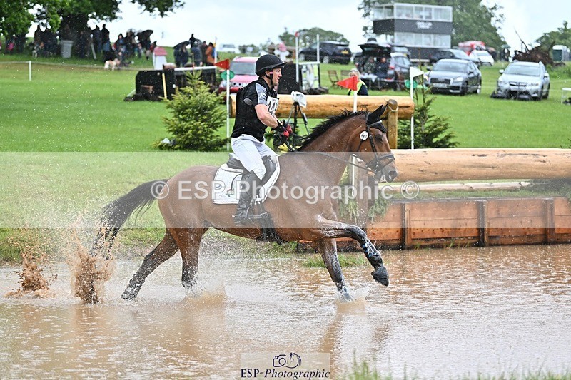 240526-134421-23056 - 443-FIGARO_DES_PREMICES-Alexander_Peternell