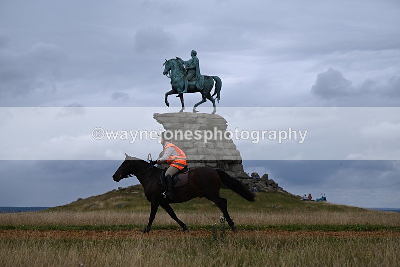 DSC_5545 - Time at Statue 11:46 to 12:16