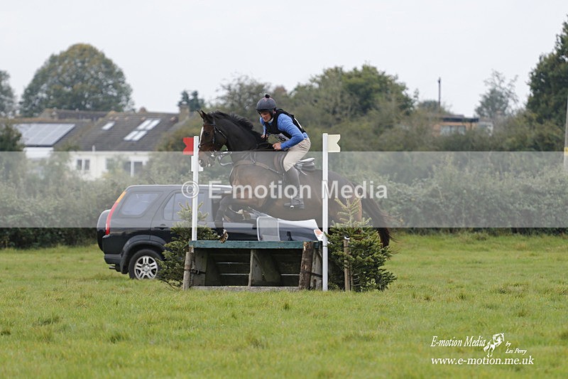  WWHT 171021 1982 - Novice Pairs (0.80m)  17/10/21