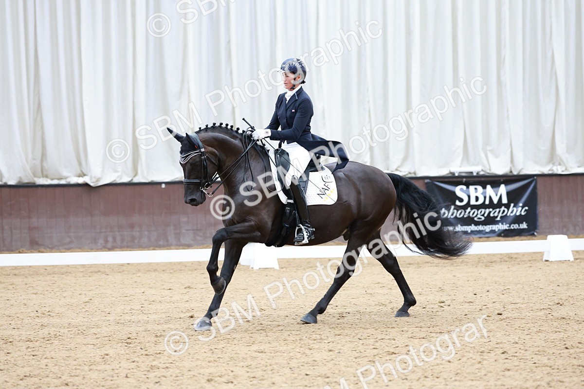 SBM_019192 - Class 12 - FEI PSG - 13.00-13.48