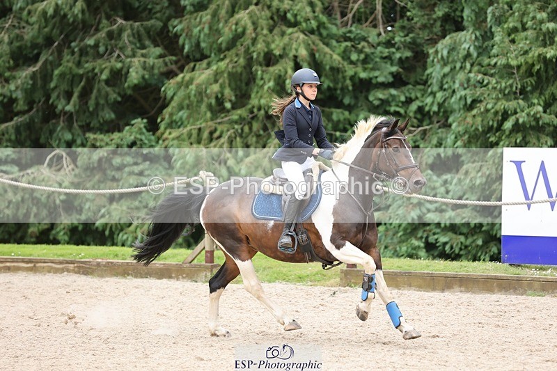 240615-160346-02182 - Cls 9&10 Club and Schools 70cm