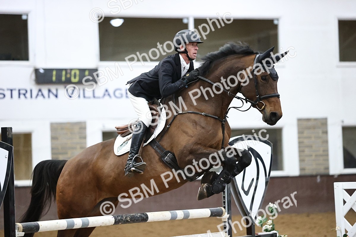 SBM_003168 - Class 10- Senior Discovery - 1.00m
