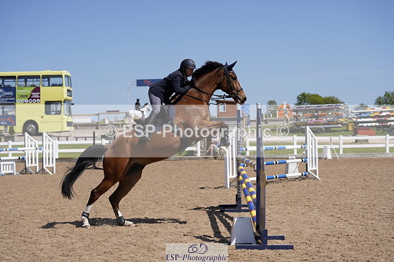 230527A-143956-04710 - Cls 23 1.05m Amateur Quali