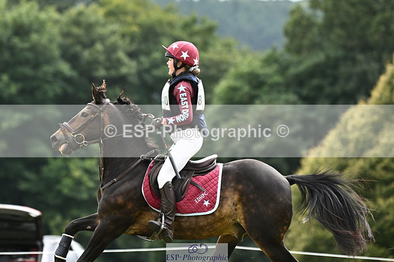 240825X-161153-36688 - 80cm XC 15.30 to 16.30