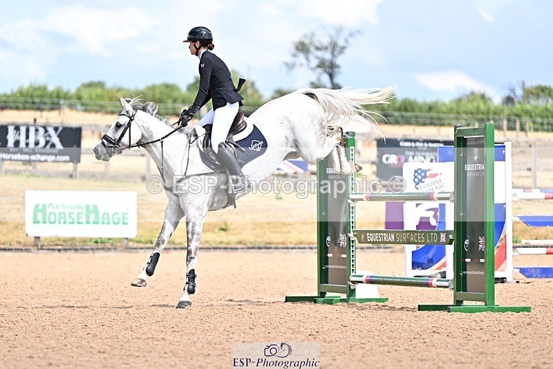 260819-144133-01190 - Cls 6 Foxhunter and 1.20m