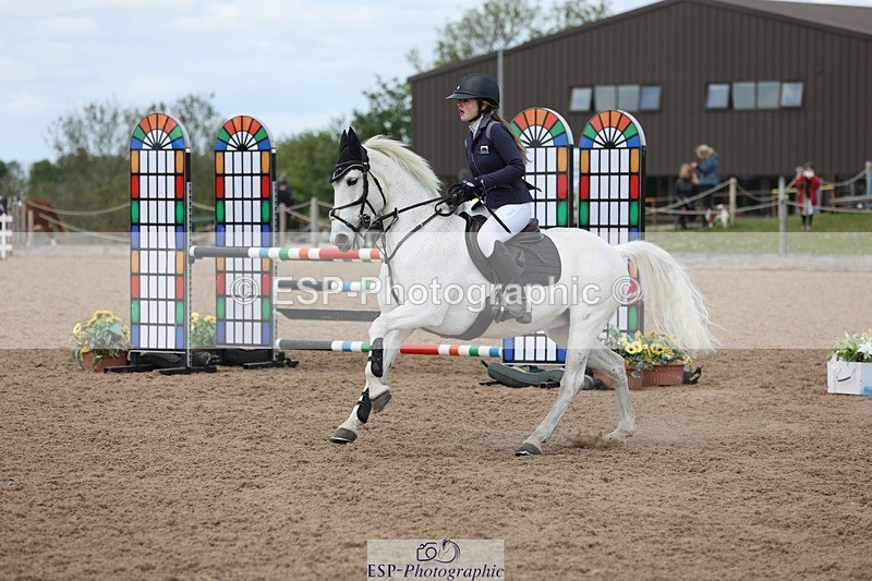250504-124309-02551 - Cls 5 Pony Foxhunter and 1.10m Open