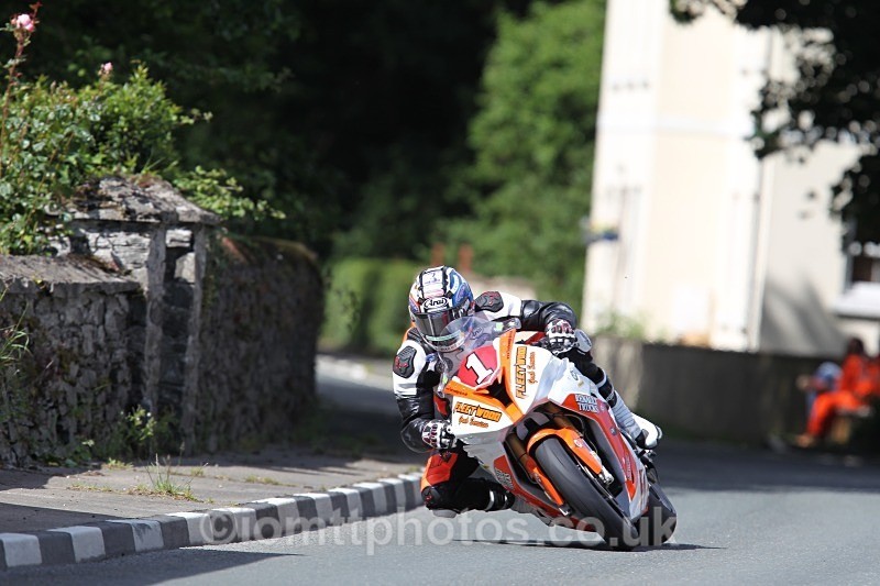  - Superstock Race