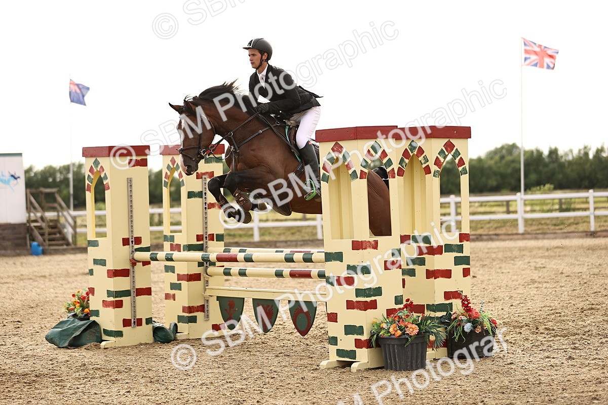 SBM_004992 - Class 24 - Arit Senior British Novice - 90cm