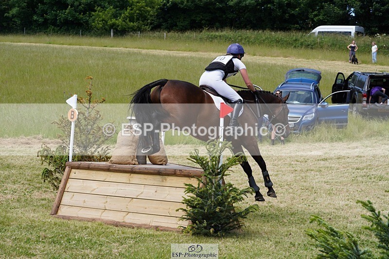 240629X-112012-1547 - 010-Georgie_Selley-VICARSTOWN_VICTOR