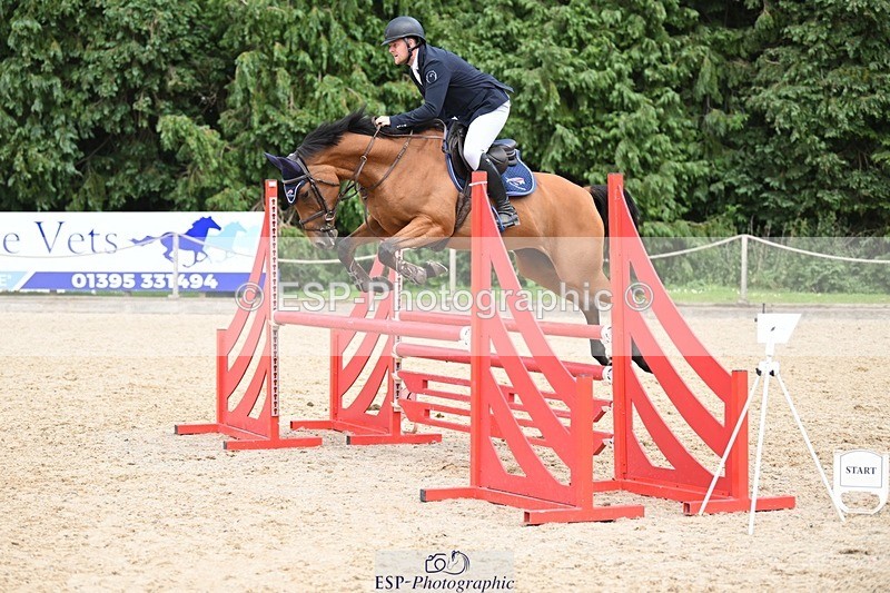 240704-142807-04375 - Cls 8 Discovery and 1m Open