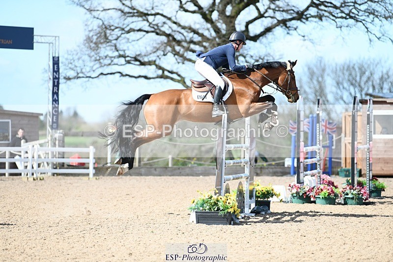 250328-121718-00924 - Cls 3 Snr Foxhunter
