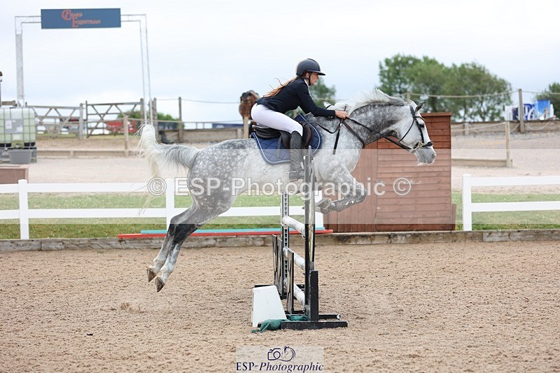 250625-101014-00080 - Cls 1 British Novice and 90cm Open