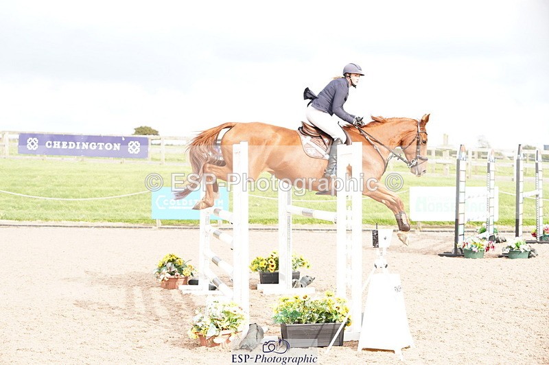 241004A-151618-00929 - Fri 04 Snr Fox & 1.20m Open