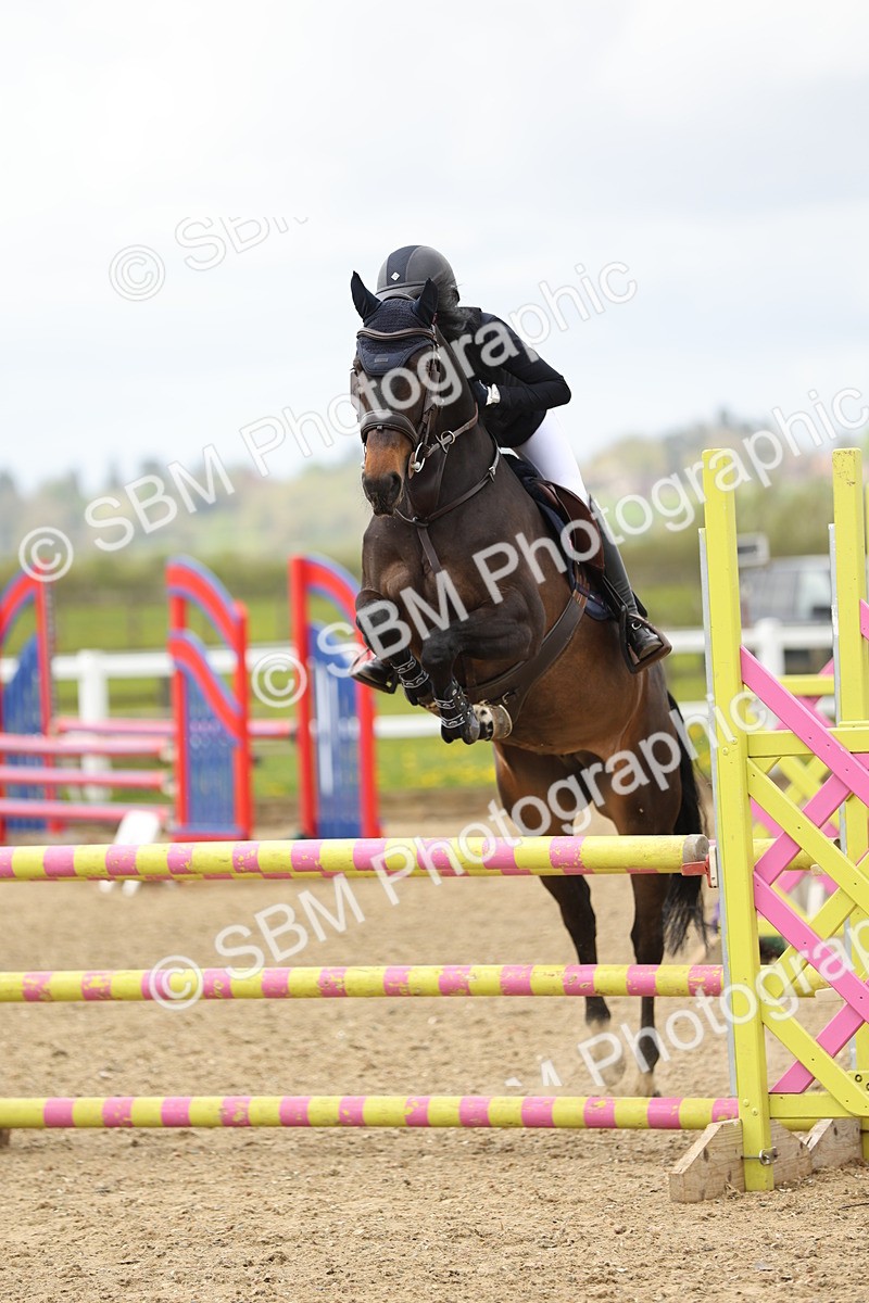 SBM_000249 - Class 2 - Senior British Novice - 90cm