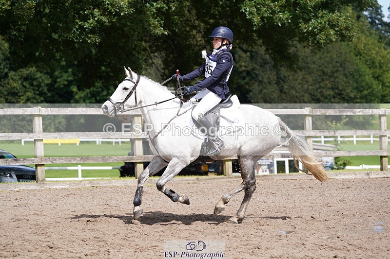 240824X-134356-27907 - 80cm Round 1 13.00 to 14.00