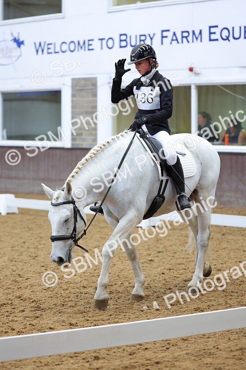 SBM_003767 - Novice
