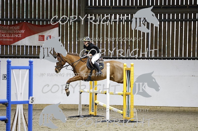 _T0A3736 - 1M Clear Round