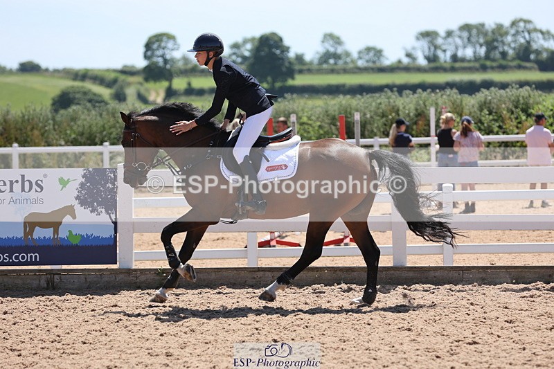 240629A-135805-06636 - Cls 19 Foxhunter and 1.10m Open