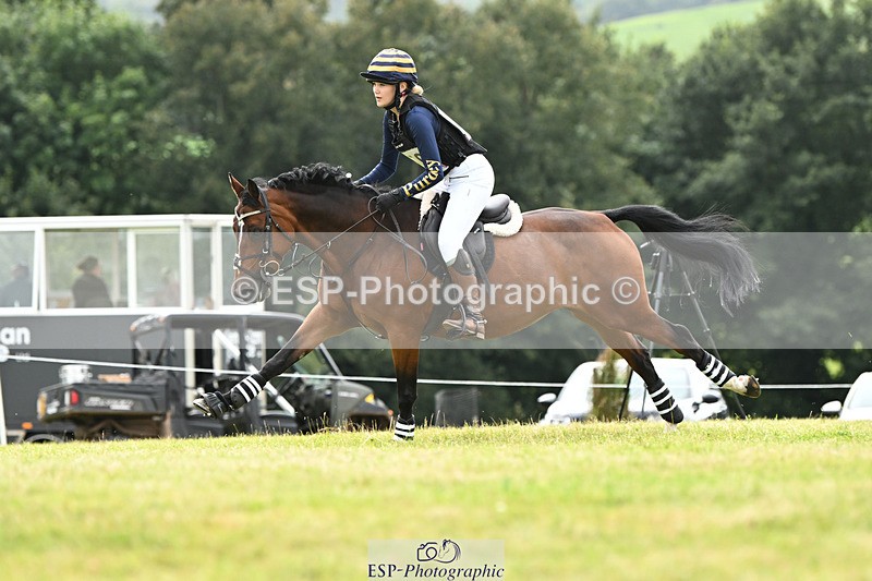 240825X-144641-35494 - 80cm XC 14.30 to 15.30