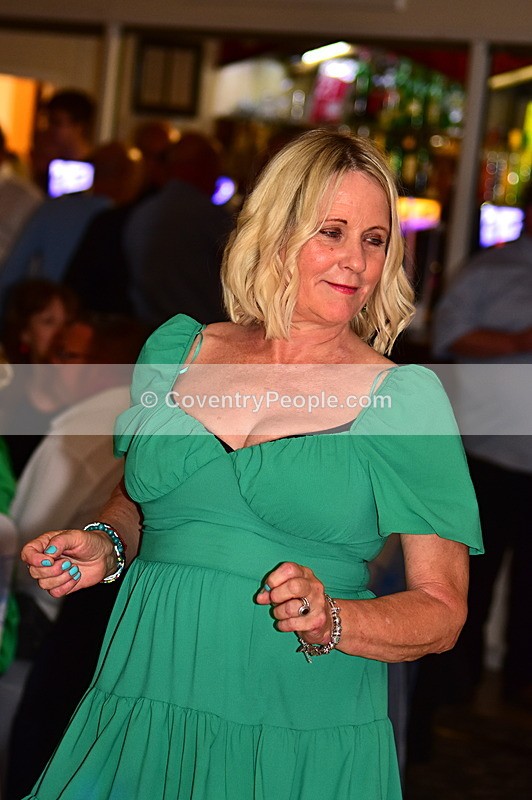 DK-1027 - Donna and Kevin