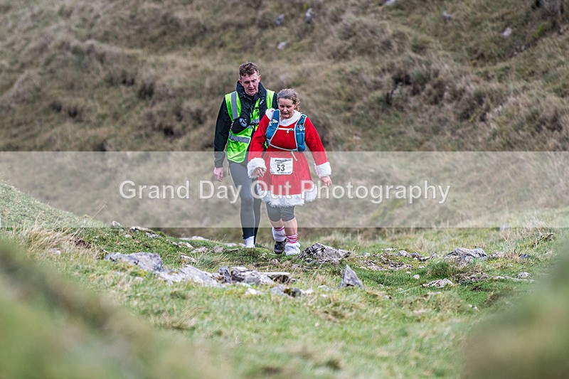 Litton-945 - Litton Christmas Cracker Fell Race (Limestone Series) Sunday 14th December 2025