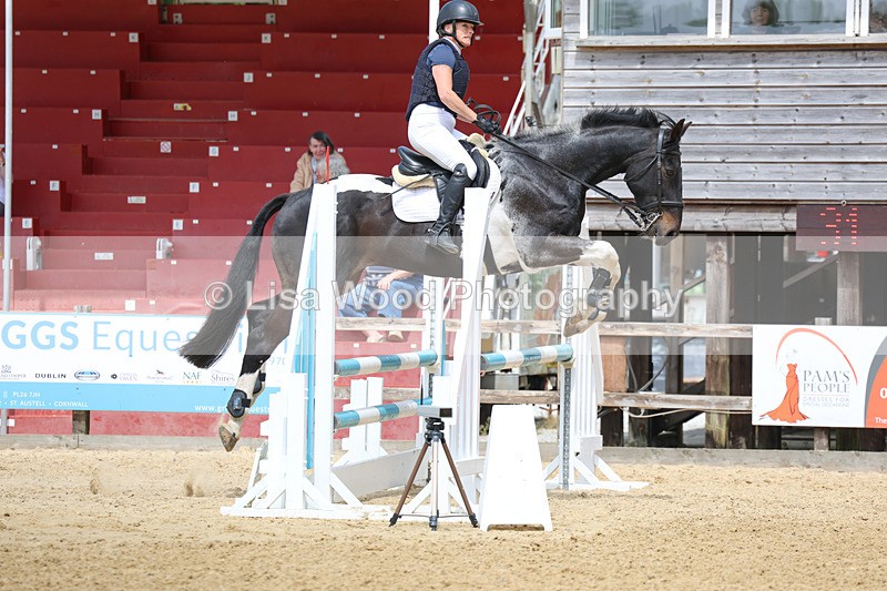 3E7A0586 - Class 10: Senior 95cm open