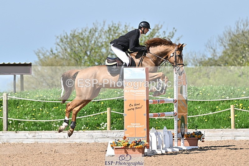 240509A-104203-00958 - Cls 8 Foxhunter