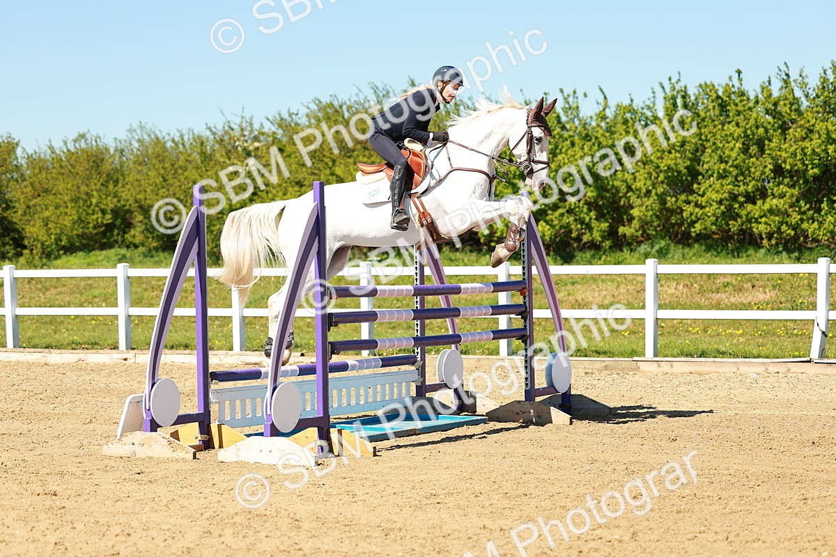 SBM_001633 - Class 5 - Senior Foxhunter - 1.20m