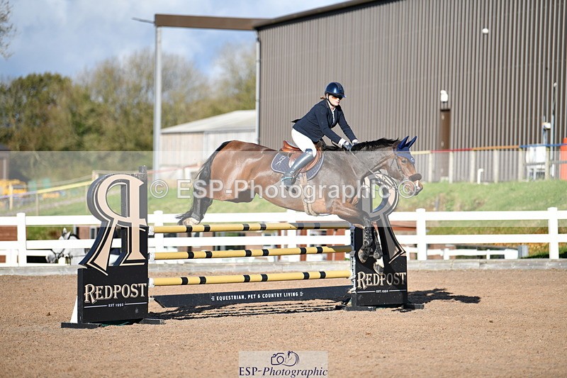 231110A-145645-00940 - Cls 6 Foxhunter & 1.20m Open