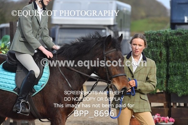 BPP_8696 - TRAINING STAKES