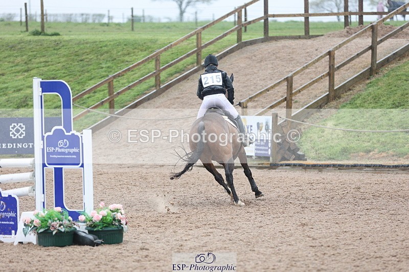 250418-133626-04035 - 215-Emily.Illing-ALMOQATEL