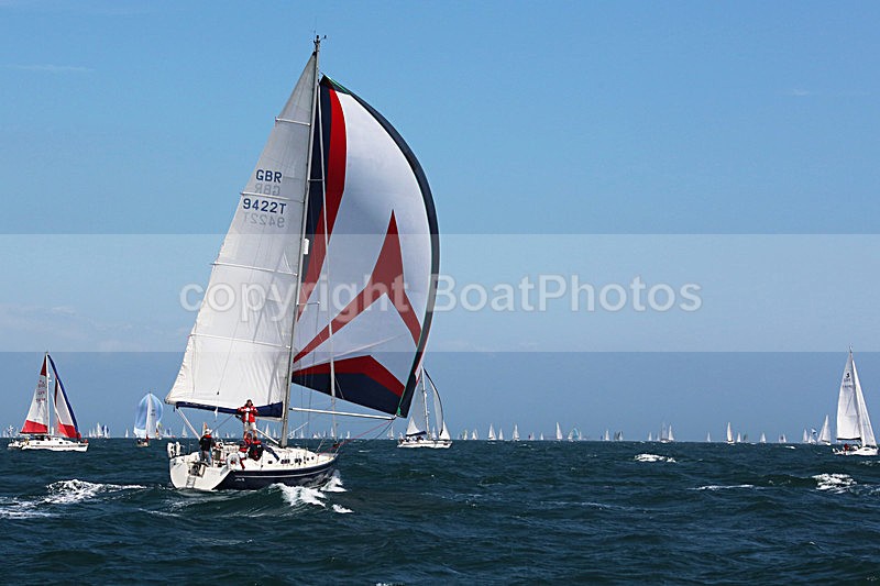 150627 GBR9422T WT7A8074_I - ROUND THE ISLAND RACE - SATURDAY 27th JUNE 2015