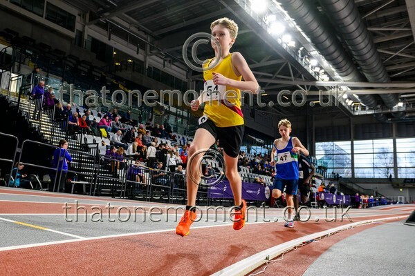 CombiMast25-926117 - Track Male Set Two