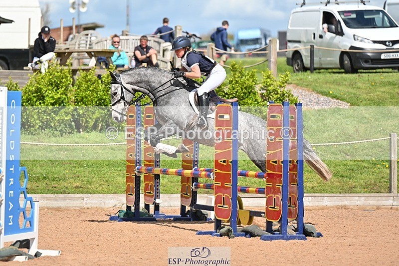 260419-132902-13129 - R-871-Hannah.Barnes