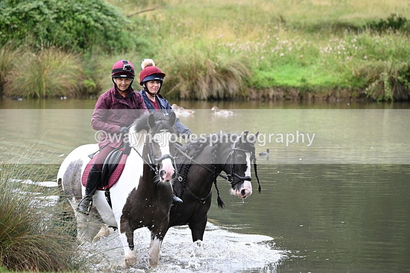 WJ7_9220 - Time at Water 11:53 to 12:23