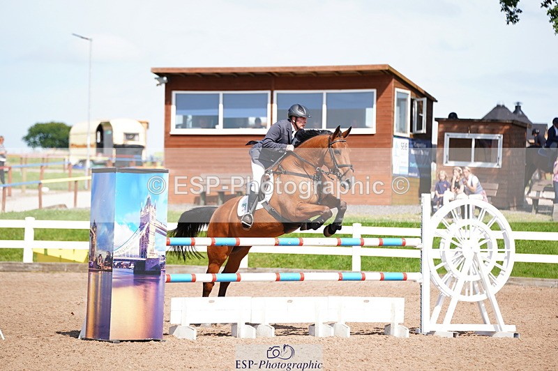 240803A-155842-09114 - Cls 40 Snr 1.15m Open