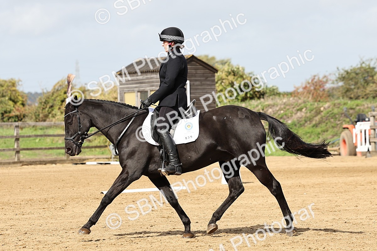 SBM_001114 - Class 46 - Novice 1 Combined Training
