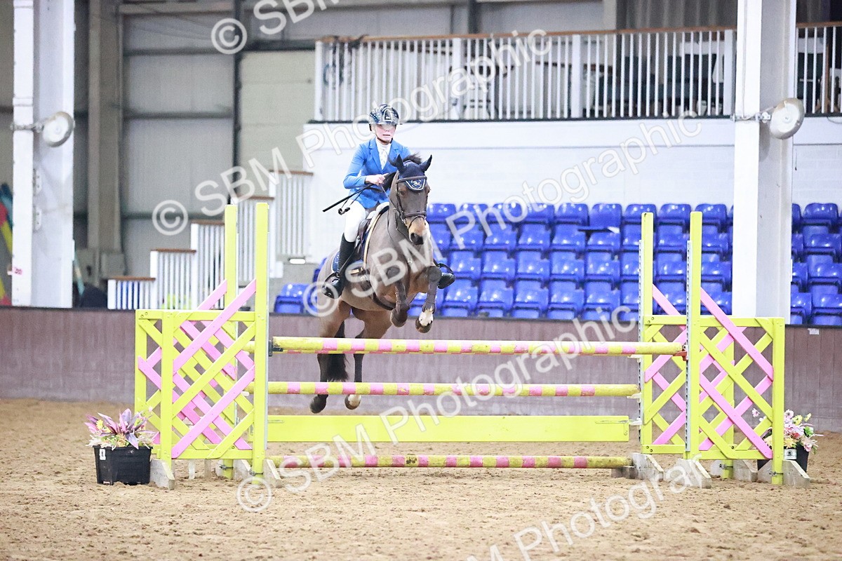 SBM_002943 - Class 13 - Blue Chip Pony Newcomers 1.00m
