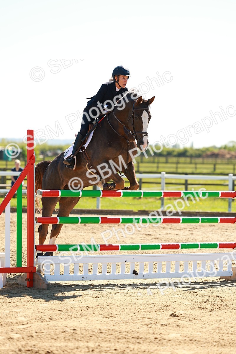 SBM_001830 - Class 5 - Senior Foxhunter - 1.20m