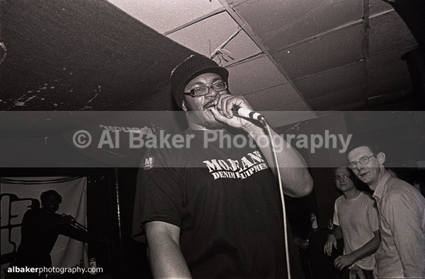 24 - Friends-&-Family @ the-roadhouse 07.04.01