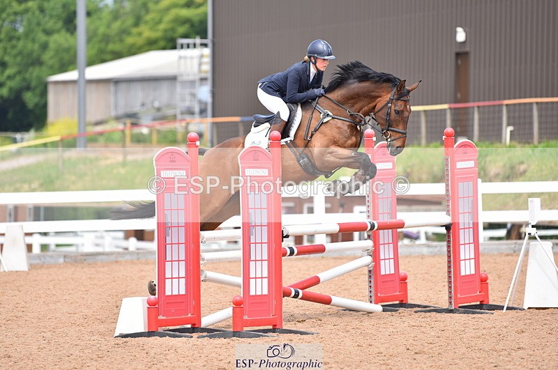 230609A-135444-01322 - Cls 12 1.05m Amateur Qualifier