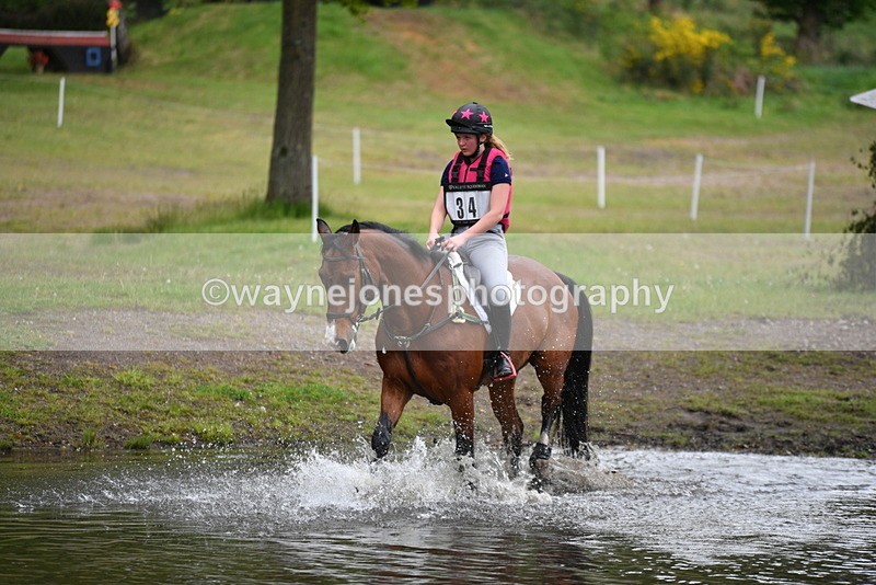 WJ5_5196 - Time 12:04 to 13:05