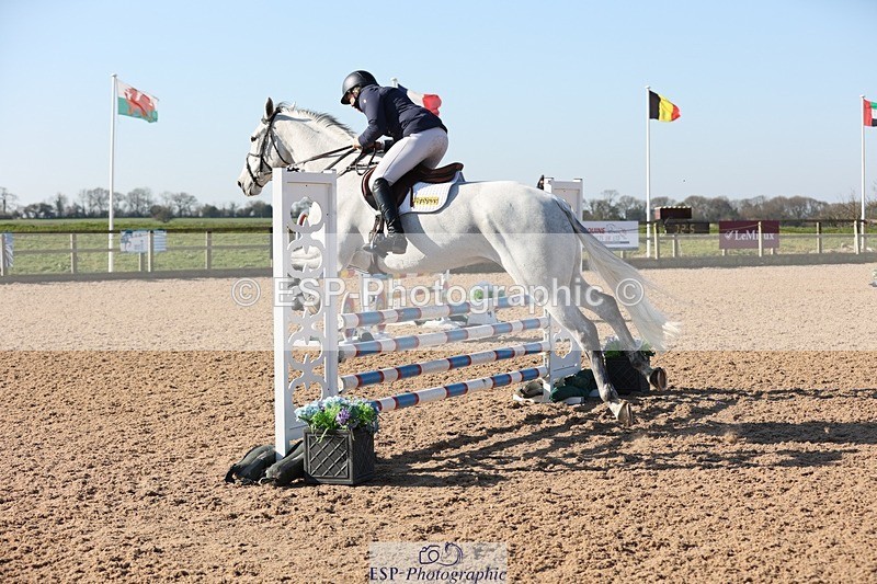 250402-095801-00082 - Cls 1 British Novice and 90cm Open