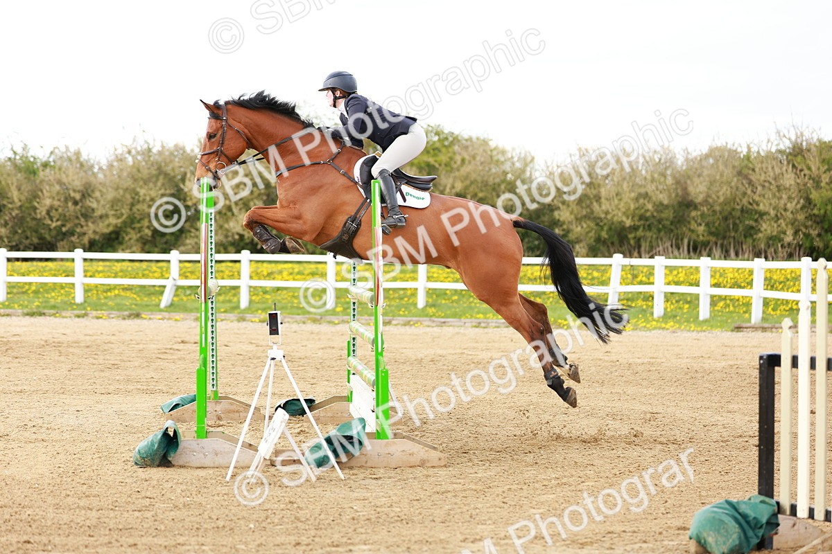 SBM_002726 - Class 5 - Senior Foxhunter - 1.20m