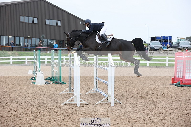 241101A-130920-01974 - FRI Cls 6 Foxhunter and 1.20m Open