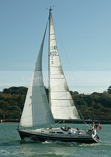 081012 OUT THE BLUE 8CDX1394 - Sailboats - monohull