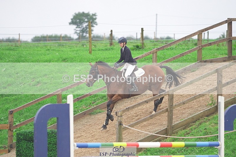 231017A-161934-07886 - Cls 31 Snr 1m Derby