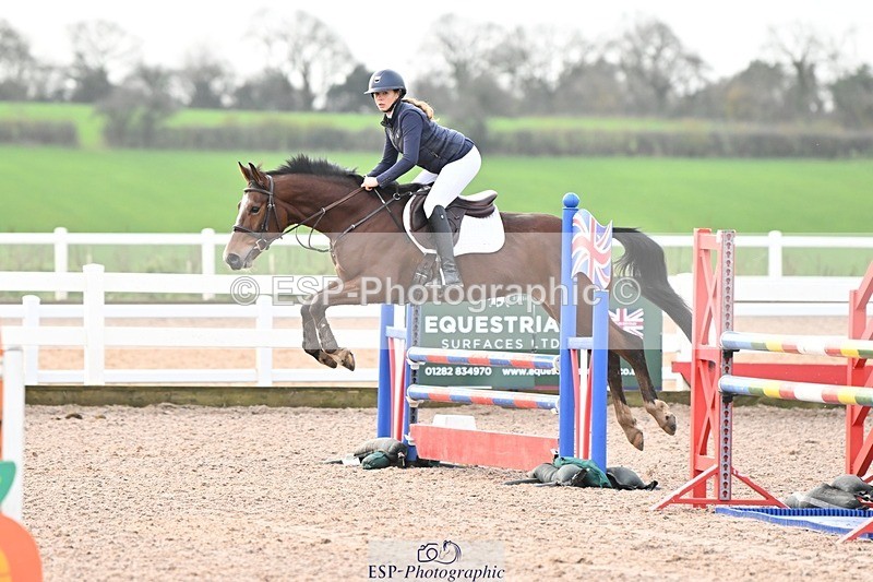 241206-094532-00071 - Cls 2 British Novice and 90cm Open