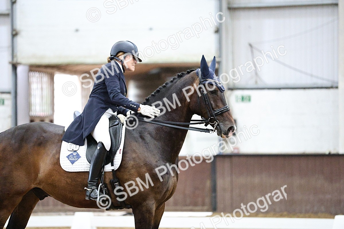 SBM_002973 - Class 17 - FEI PSG