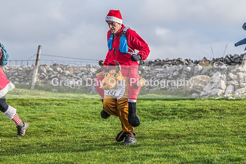 Litton-223 - Litton Christmas Cracker Fell Race (Limestone Series) Sunday 14th December 2025